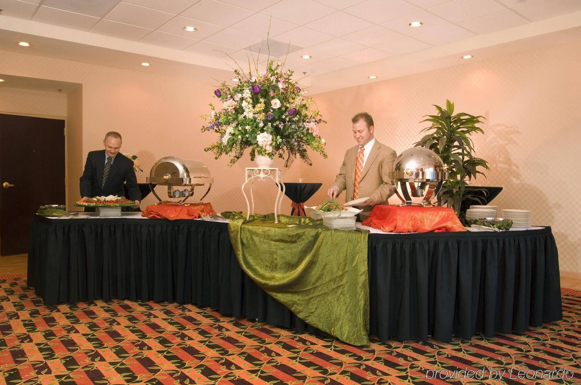 Holiday Inn Express Hotel & Suites Greenville-I-85 & Woodruff Road By Ihg Exteriör bild